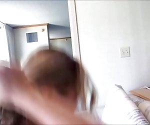 Seksi azijski duplo je probio u za duplo plastične operacije